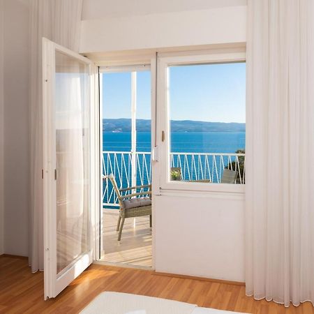 Deja Blue Apartment イェセニツェ エクステリア 写真