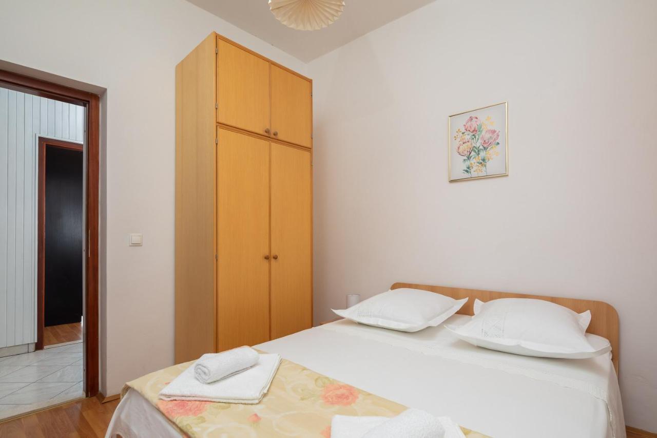 Deja Blue Apartment イェセニツェ エクステリア 写真